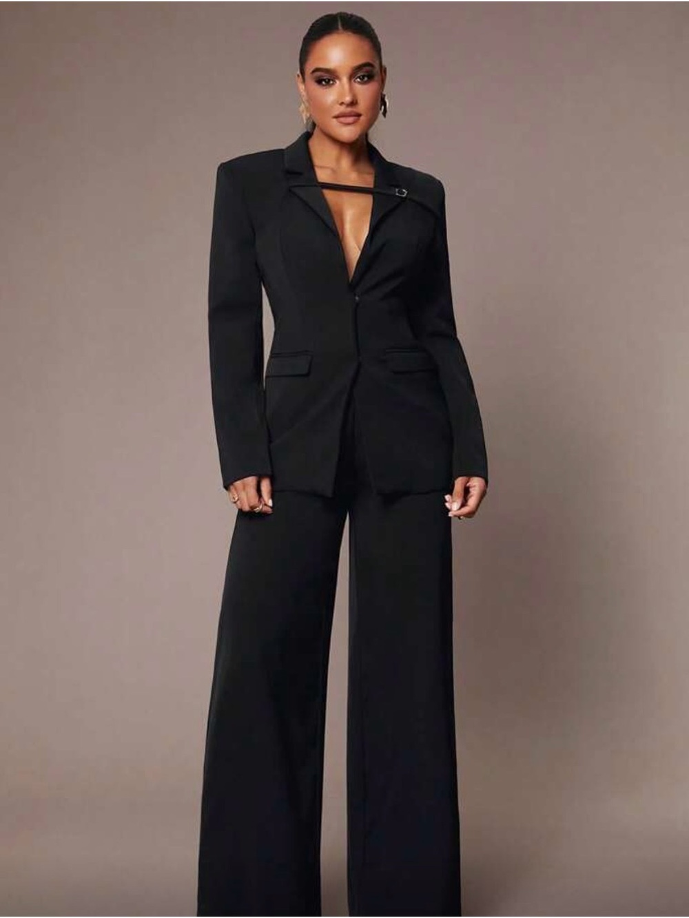 Silquee Elegant Black Women's Blazer & Tailored Pants - L